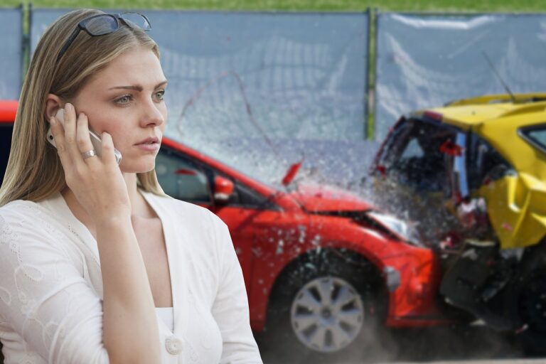 Unfall und Schaden am eigenen Auto: Wie verhält man sich?